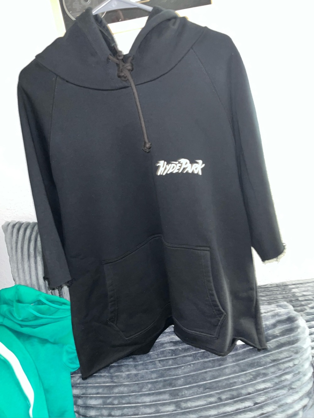 Hyde Park nwt your aren’t invited large Black Pullover Hoodie short sleeved tee!